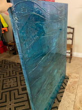 Artwork pick up and drop off at gallery