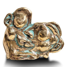 "Kiss Me" by Mariella Morrone, Sculpture
